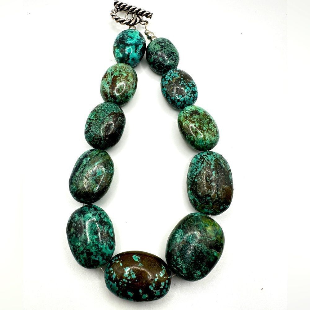 16” of polished chunks of green turquoise statement necklace‎ with 925 hardware!